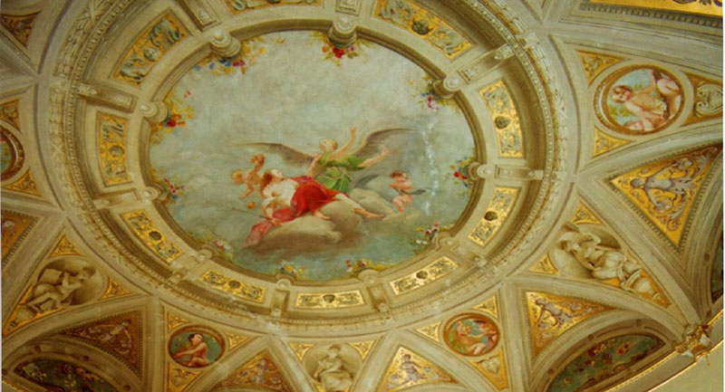 The picture shows a detail of the ceiling vault decorated by Girolamo Magnani.
